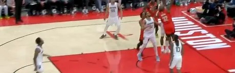 极速赛车开奖记录-杰夫-格林突破上篮打进火箭三节轰100分，领先29分进入末节